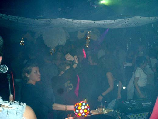 Dollhouse 29.11.03.010