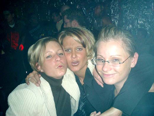 Dollhouse 29.11.03.027